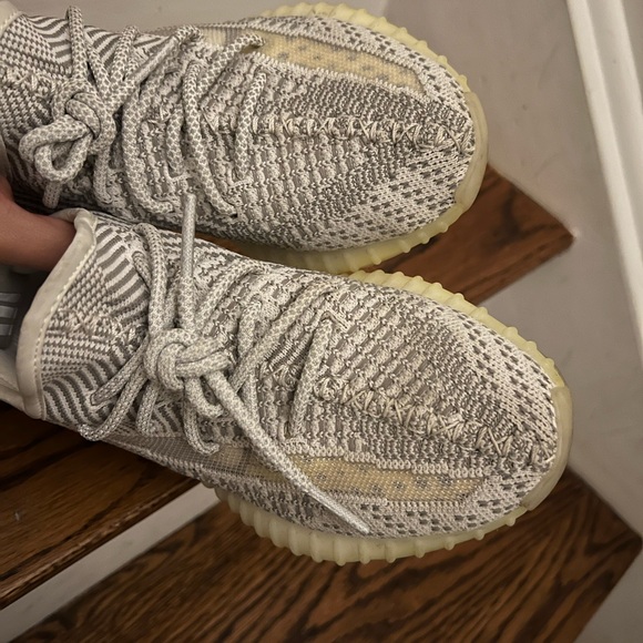 adidas Yeezy Boost 350 V2 Static (Non-Reflective) EF2905 - Picture 4 of 10